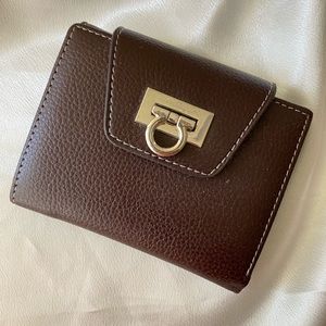 Salvatore Ferragamo Men’s leather brown wallet